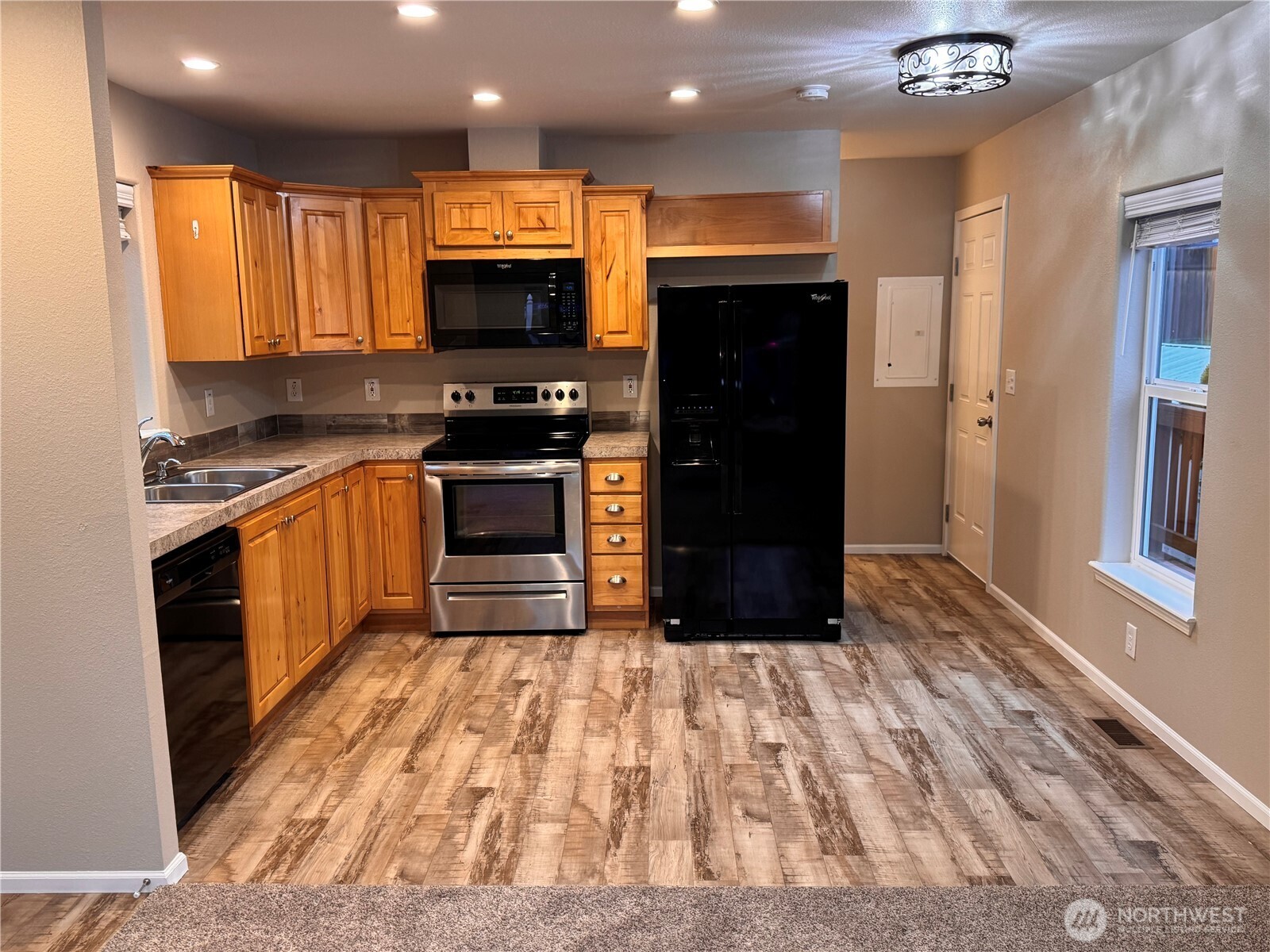 23708 Locust Way #1, Bothell, WA 98021