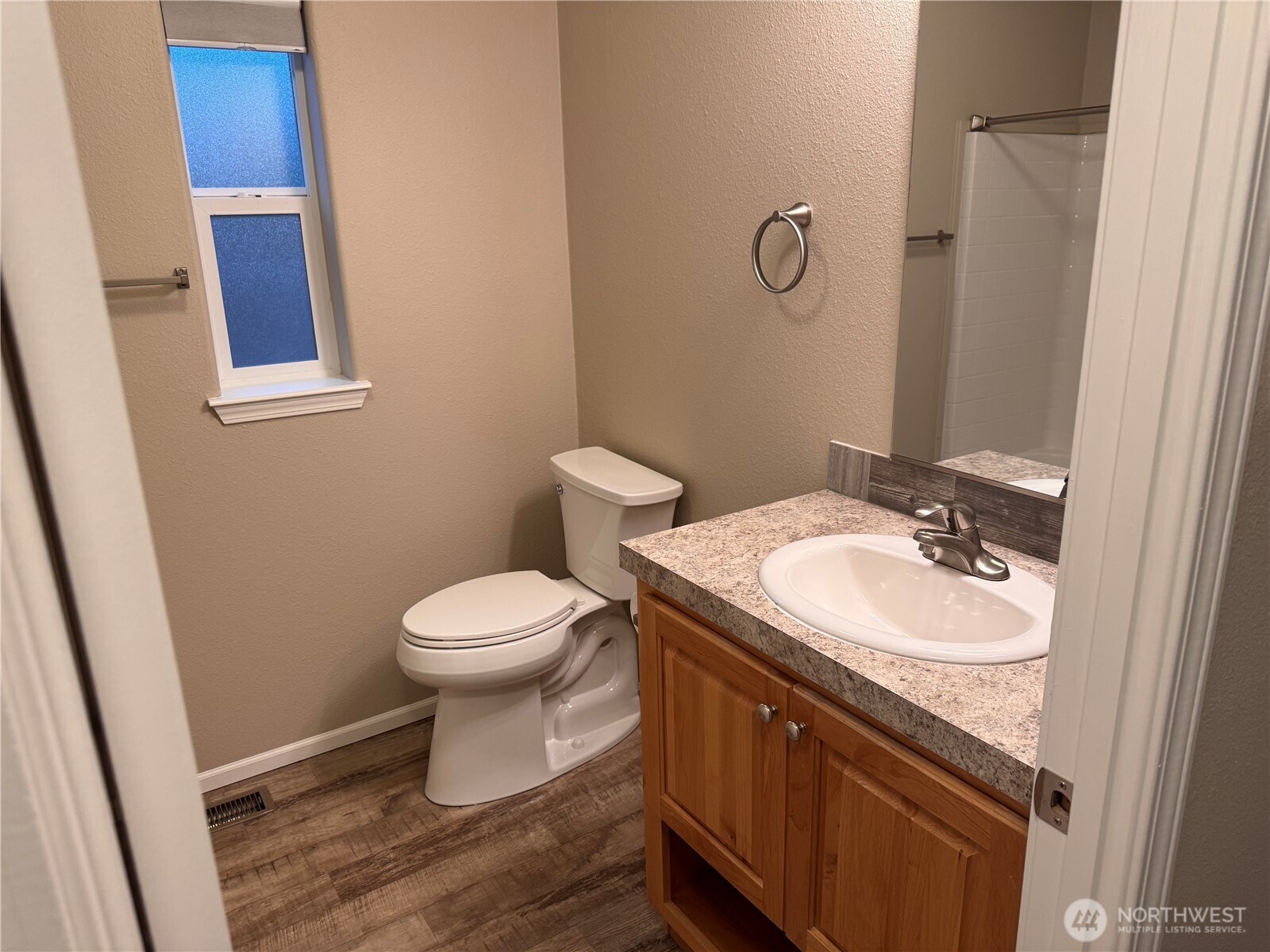 23708 Locust Way #1, Bothell, WA 98021