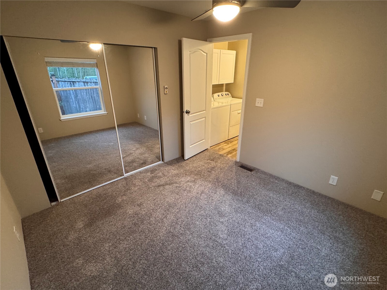 23708 Locust Way #1, Bothell, WA 98021