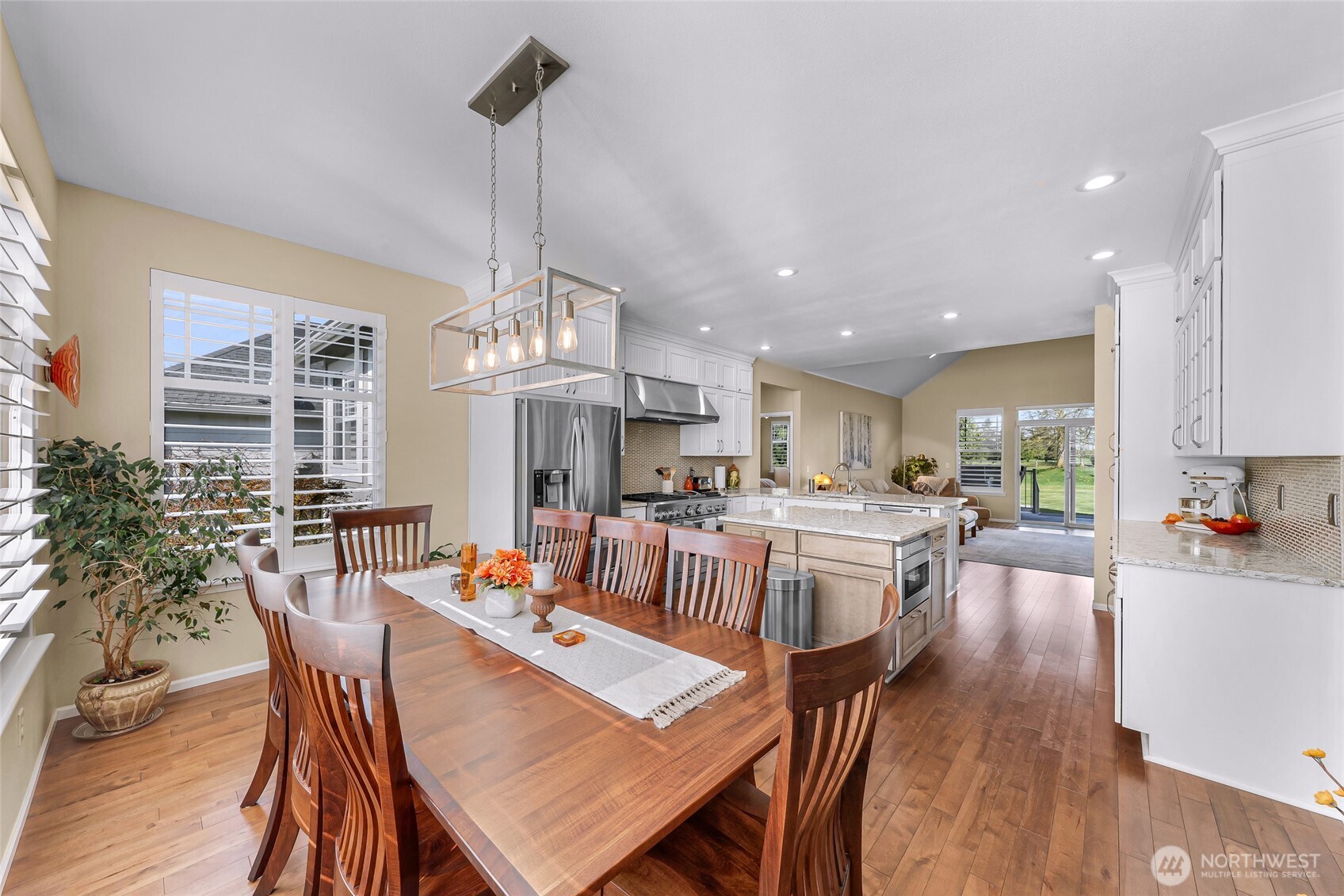 127 E Homestead Boulevard , Lynden, WA 98264
