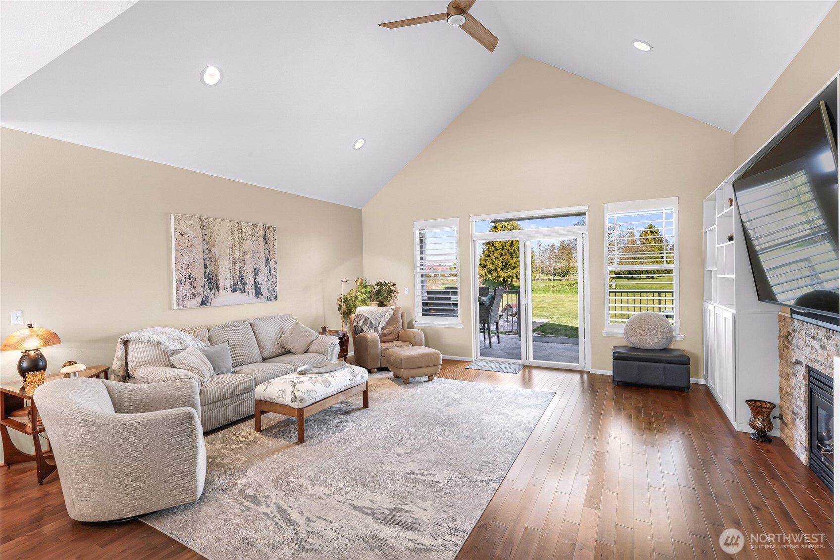 127 E Homestead Boulevard , Lynden, WA 98264