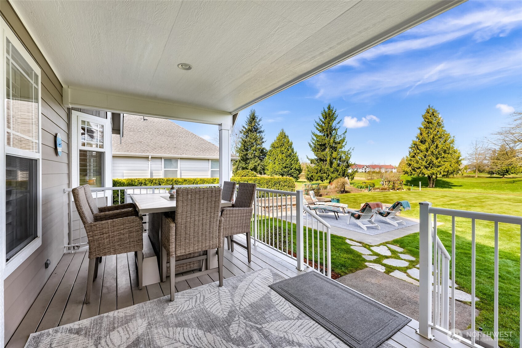 127 E Homestead Boulevard , Lynden, WA 98264