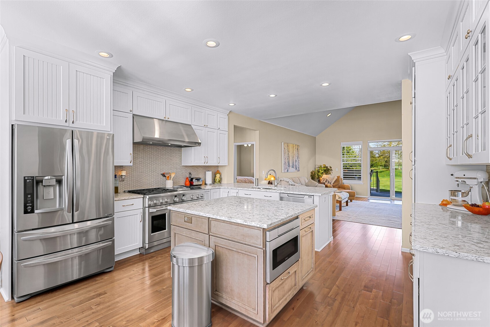 127 E Homestead Boulevard , Lynden, WA 98264