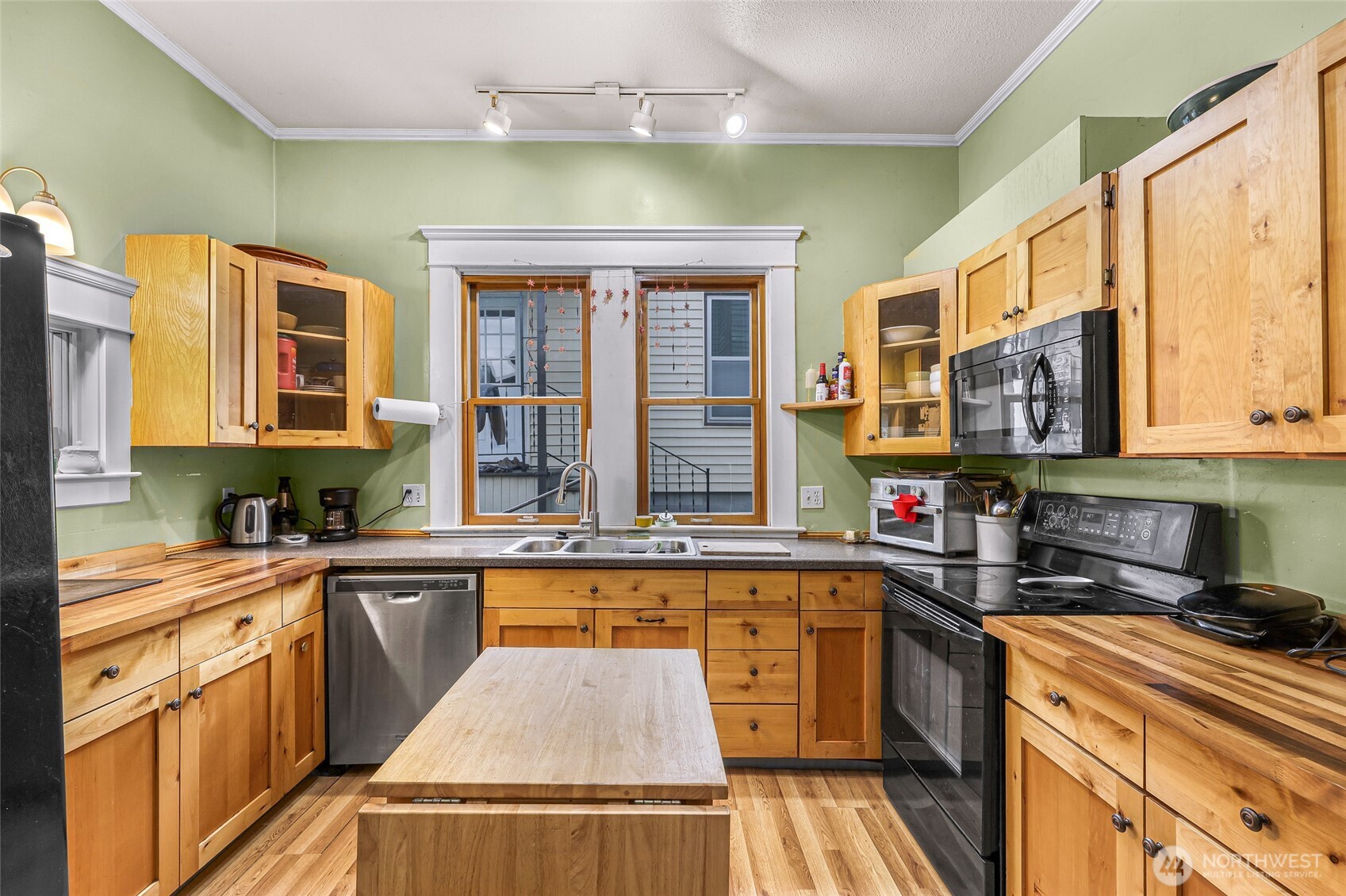 1328 Franklin Street , Bellingham, WA 98225