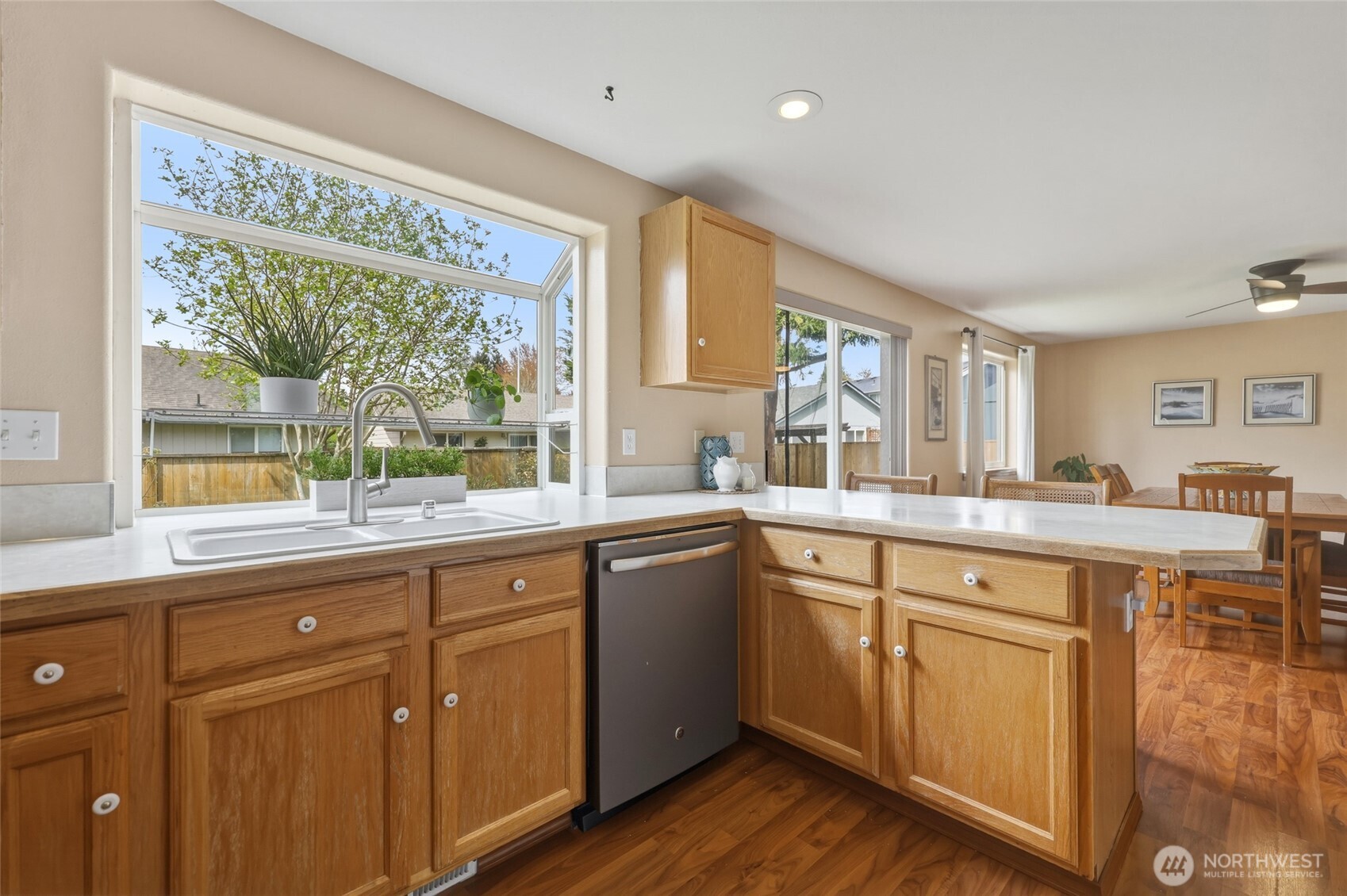 6304 57th Place SE, Lacey, WA 98513