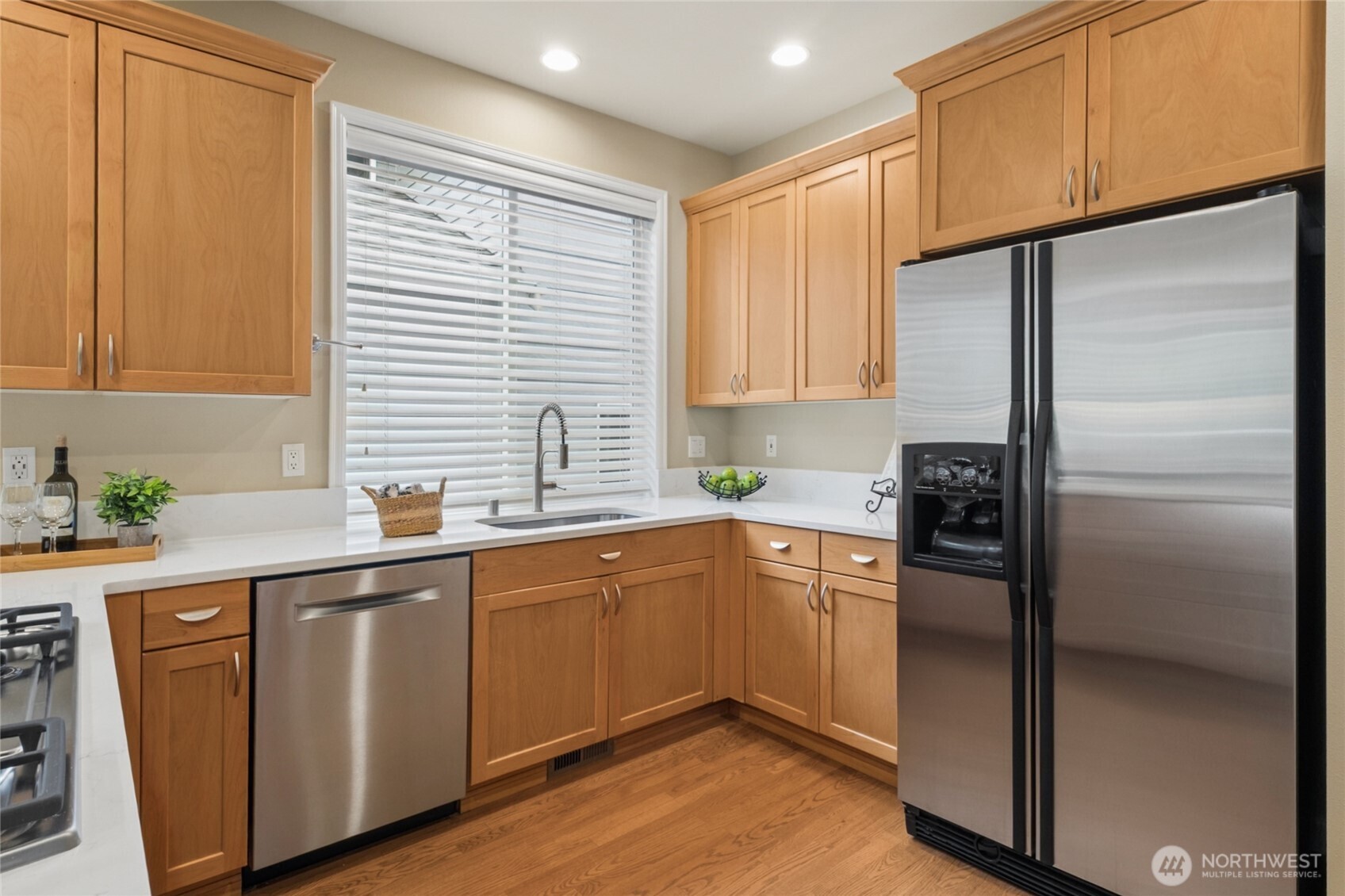 6701 W Crest View Loop SE, Snoqualmie, WA 98065
