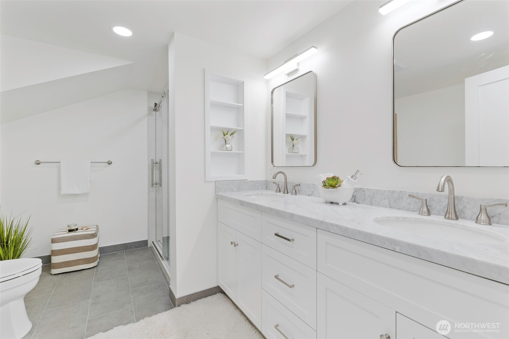 2457 168th Place NE, Bellevue, WA 98008