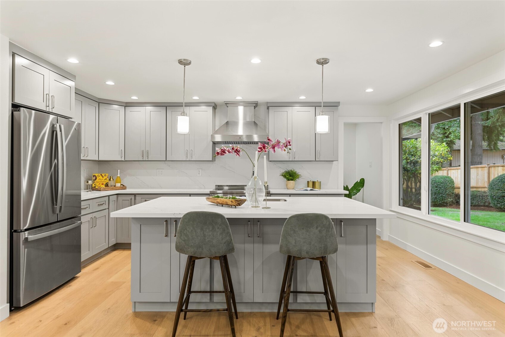 2457 168th Place NE, Bellevue, WA 98008