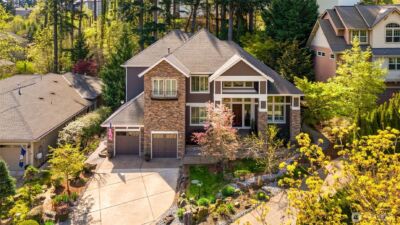 5823 NW Inglewood Court , Camas, WA 98607 - Photo 2