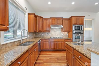 5823 NW Inglewood Court , Camas, WA 98607 - Photo 10