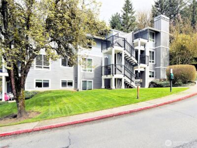12012 NE 204th Place #C201, Bothell, WA 98011 - Photo 3
