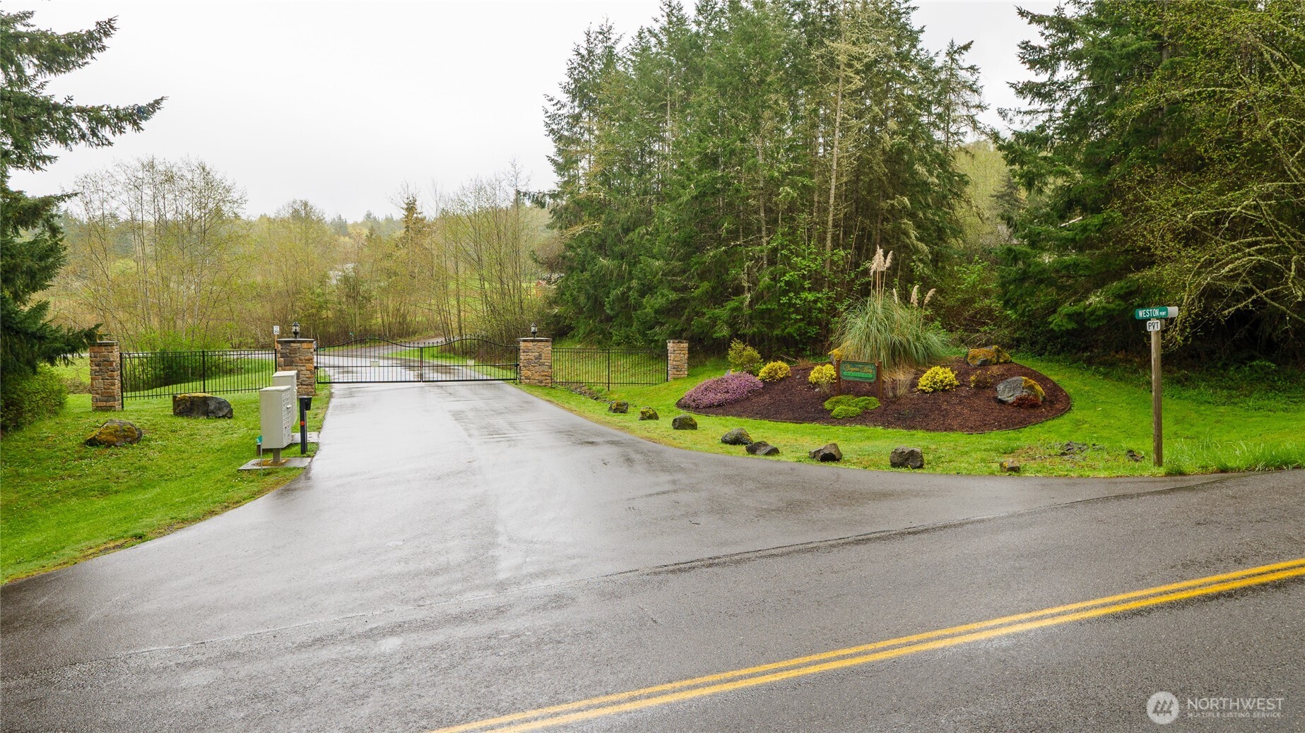313 Weston Parkway , Sequim, WA 98382
