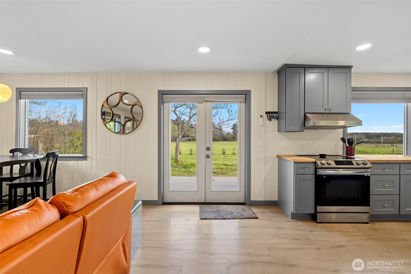 2010 Sweetbriar Lane , Oak Harbor, WA 98277