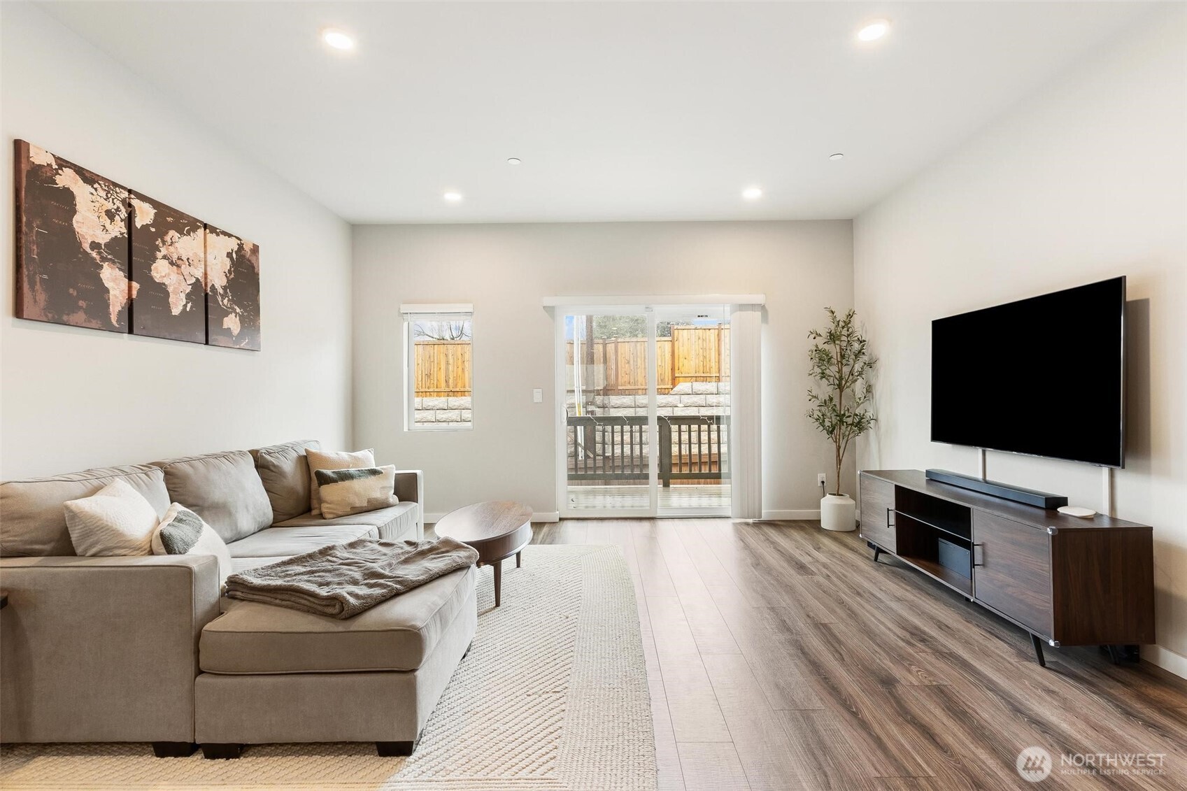 14925 44th Avenue W #C4, Lynnwood, WA 98087-6452