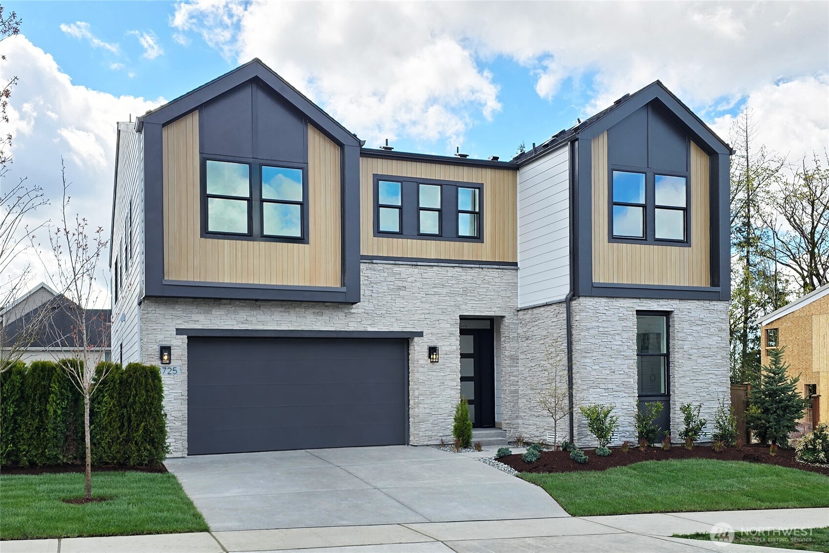 13725 SE 85th Street , Newcastle, WA 98059