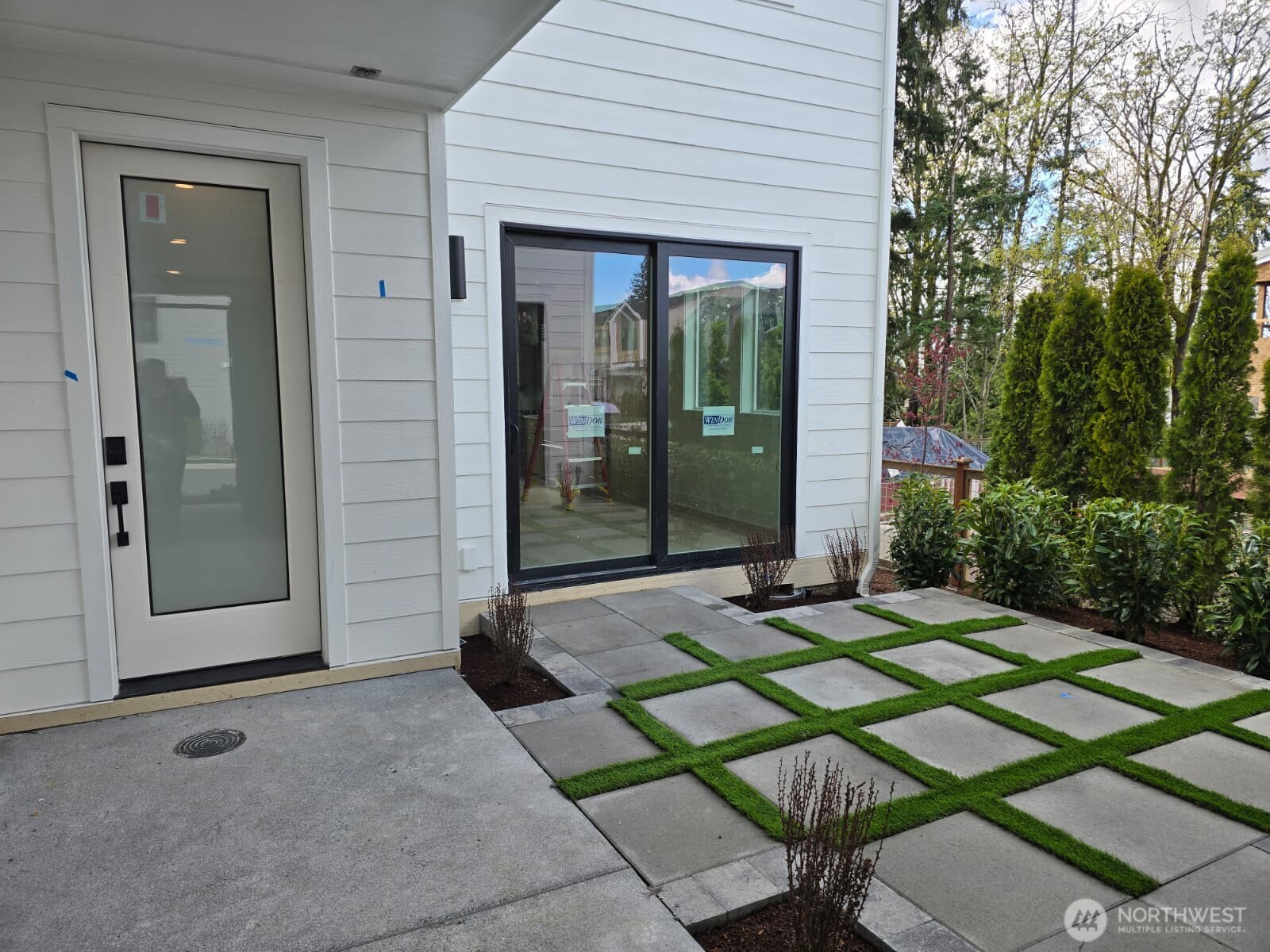 13725 SE 85th Street , Newcastle, WA 98059
