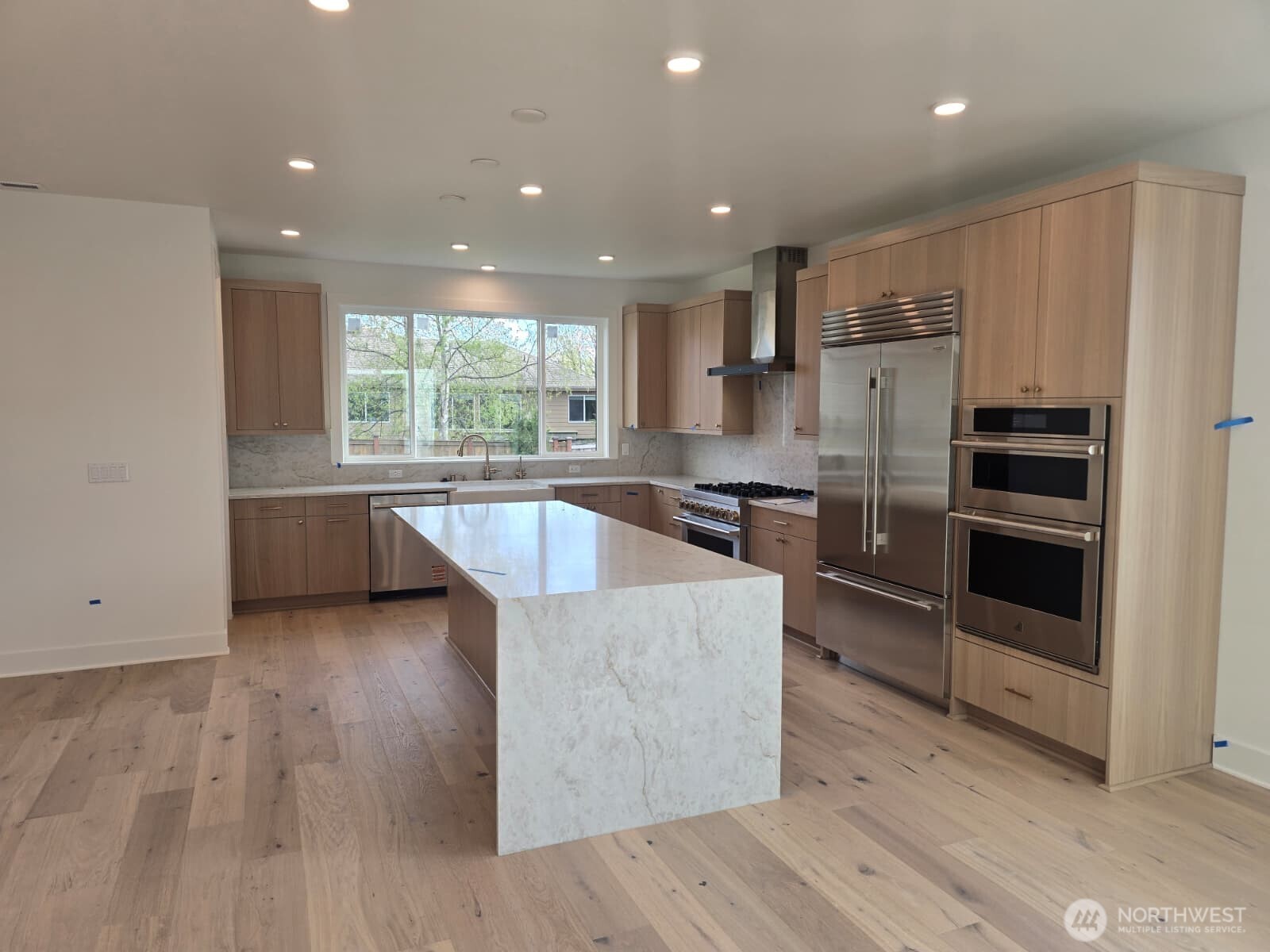 13725 SE 85th Street , Newcastle, WA 98059