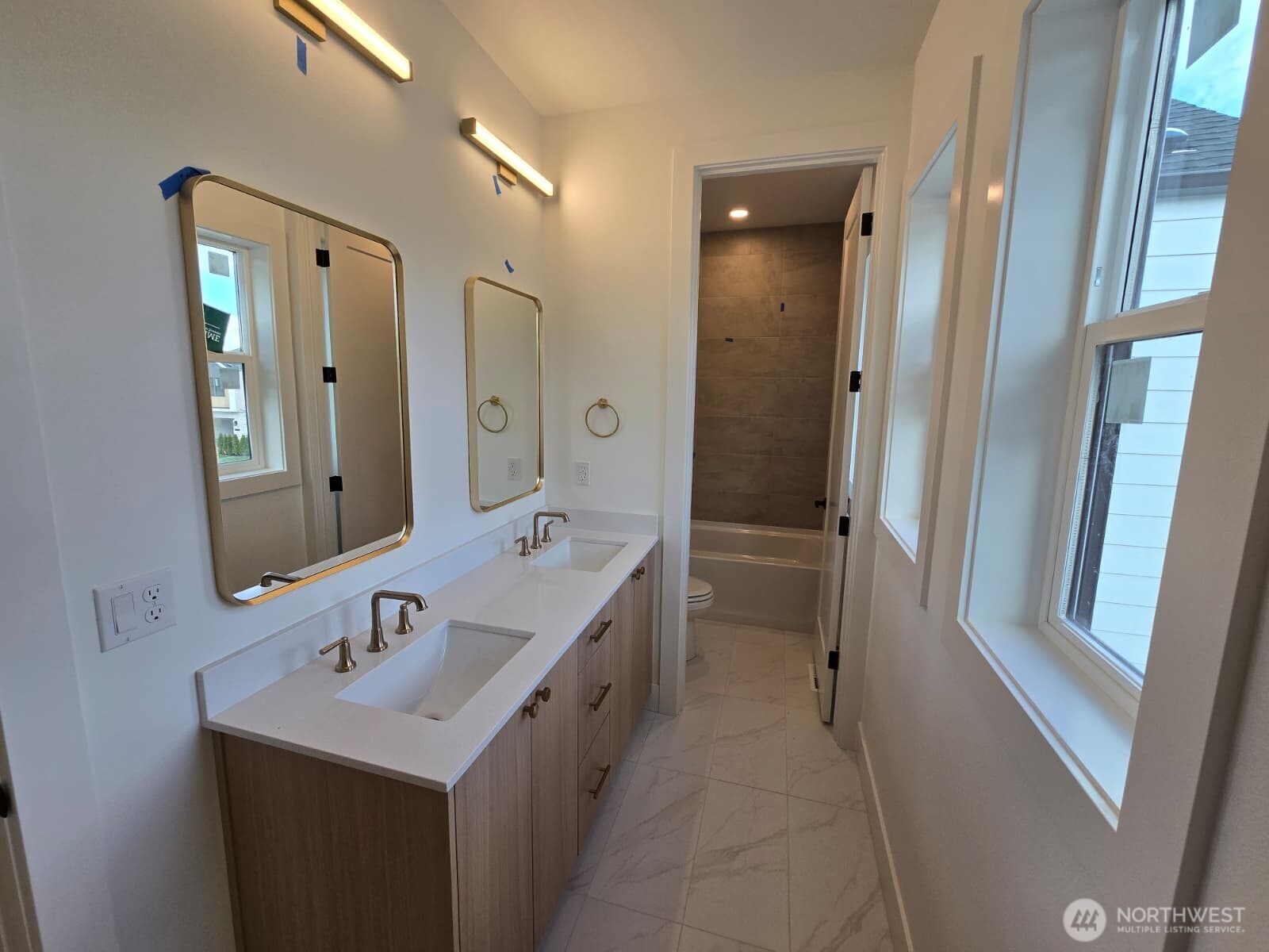 13725 SE 85th Street , Newcastle, WA 98059