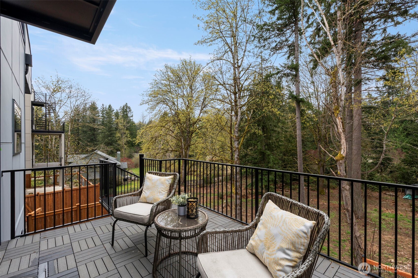 24257 SE 26th Place , Sammamish, WA 98075