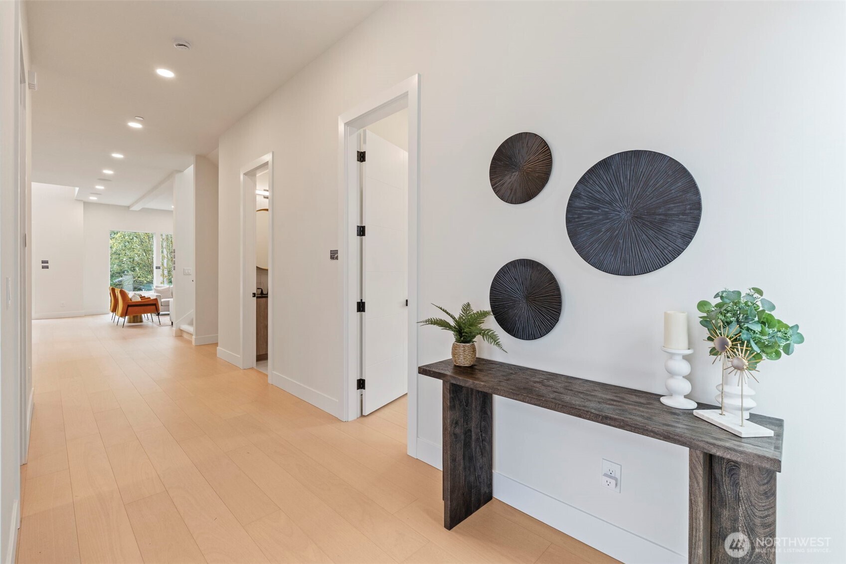 24257 SE 26th Place , Sammamish, WA 98075
