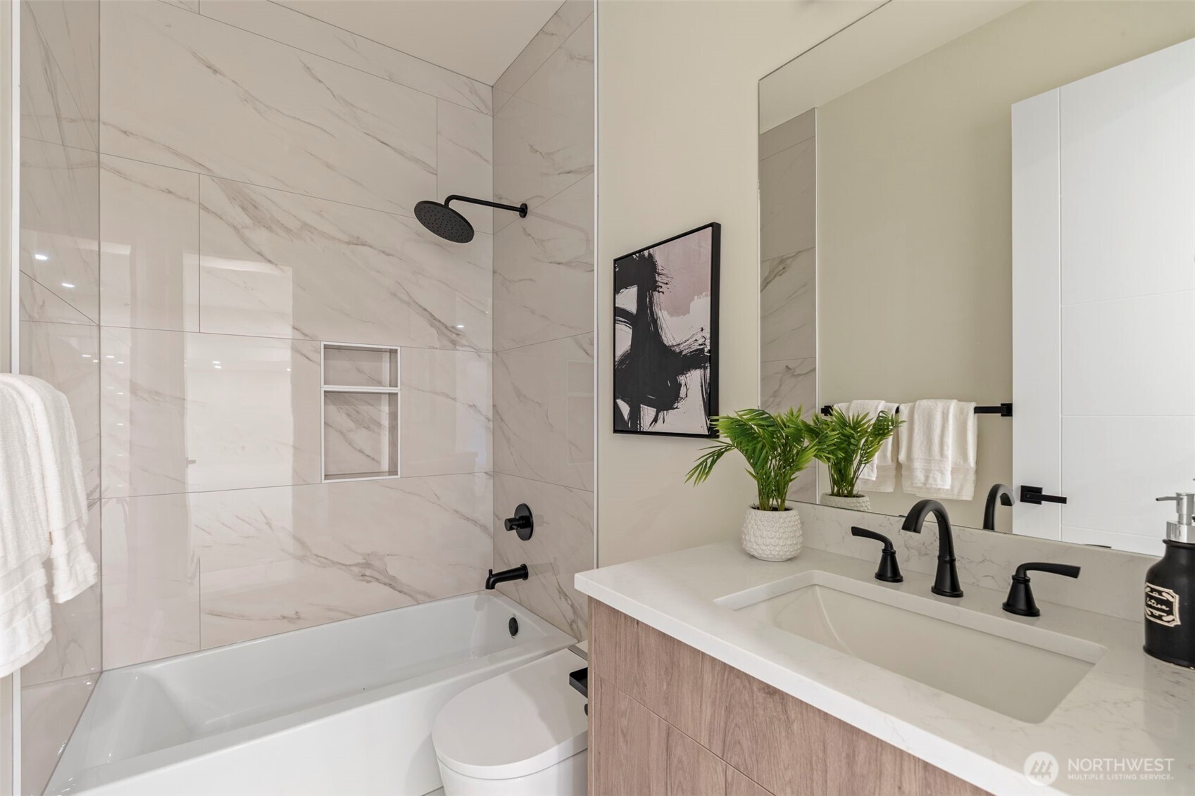 24257 SE 26th Place , Sammamish, WA 98075