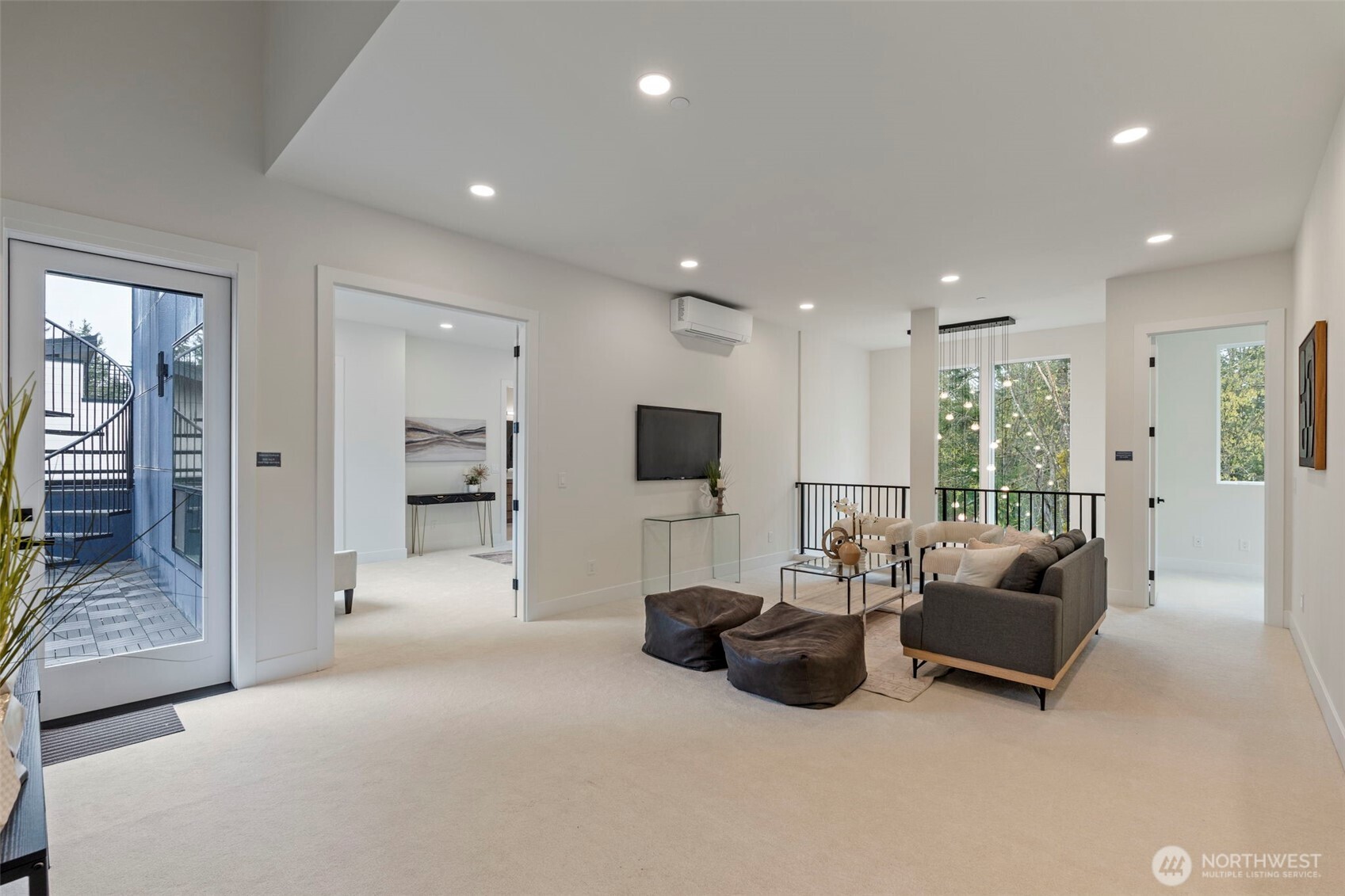 24257 SE 26th Place , Sammamish, WA 98075