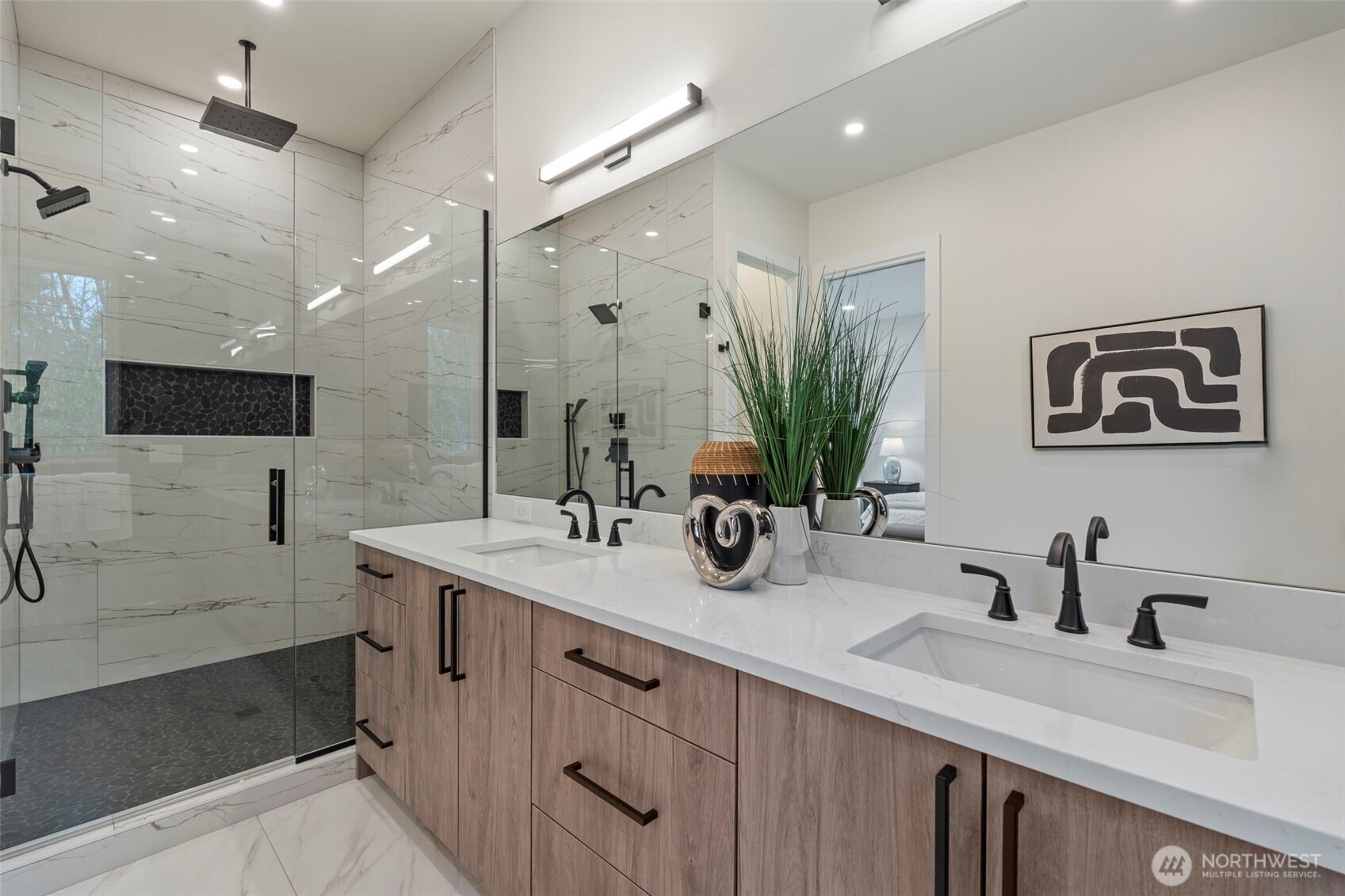 24257 SE 26th Place , Sammamish, WA 98075