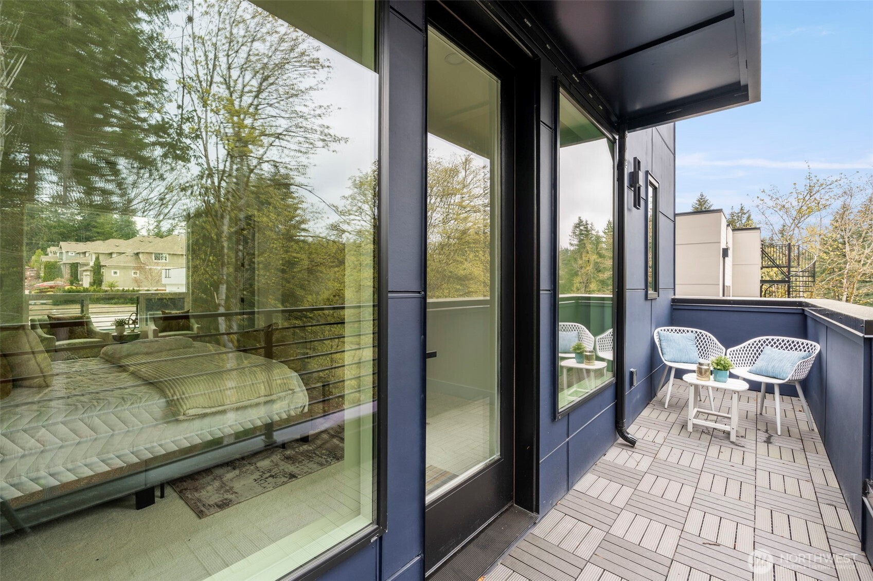 24257 SE 26th Place , Sammamish, WA 98075