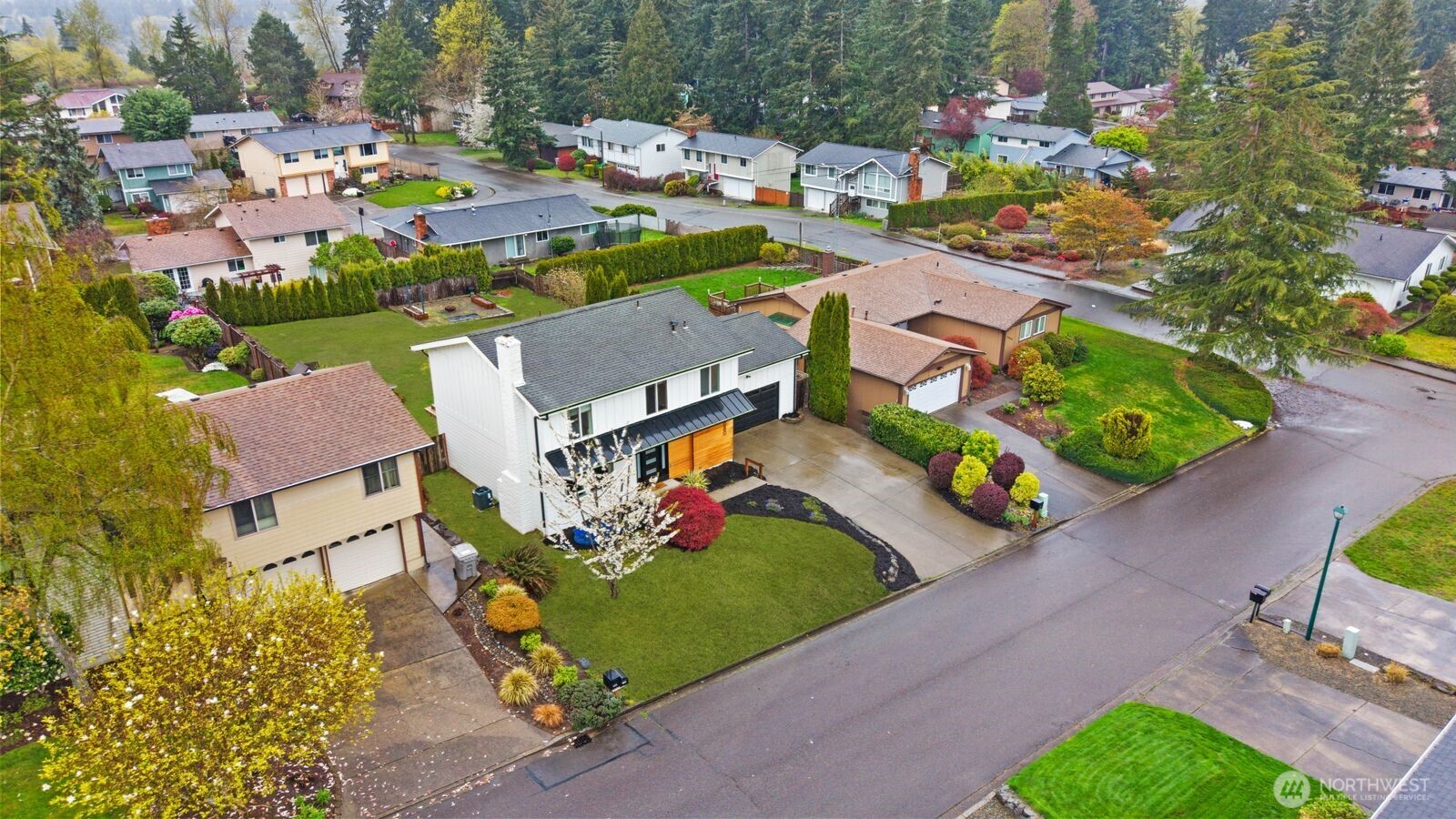 13080 SE 160th Place , Renton, WA 98058