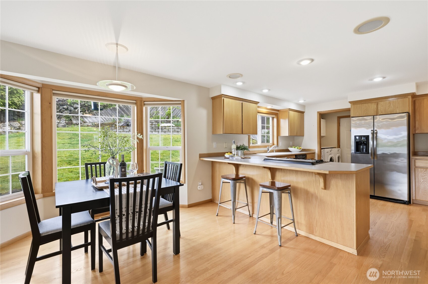 17851 9th Avenue NE, Poulsbo, WA 98370