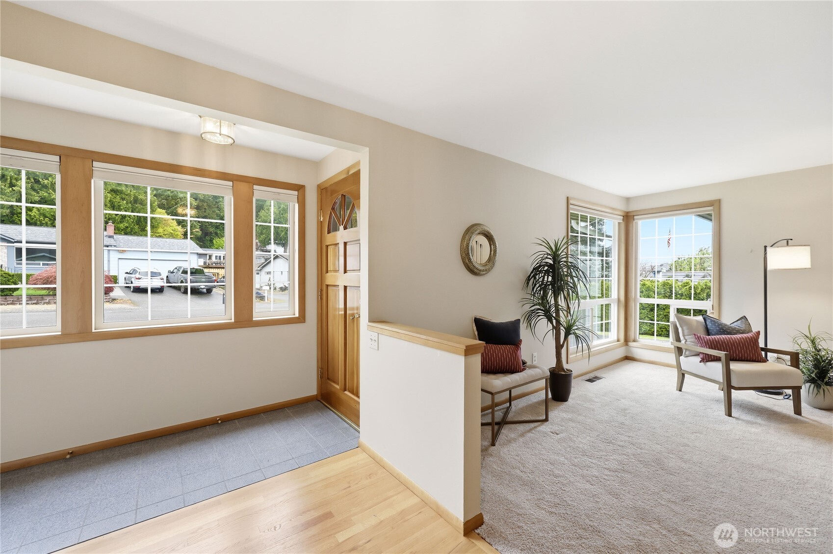 17851 9th Avenue NE, Poulsbo, WA 98370