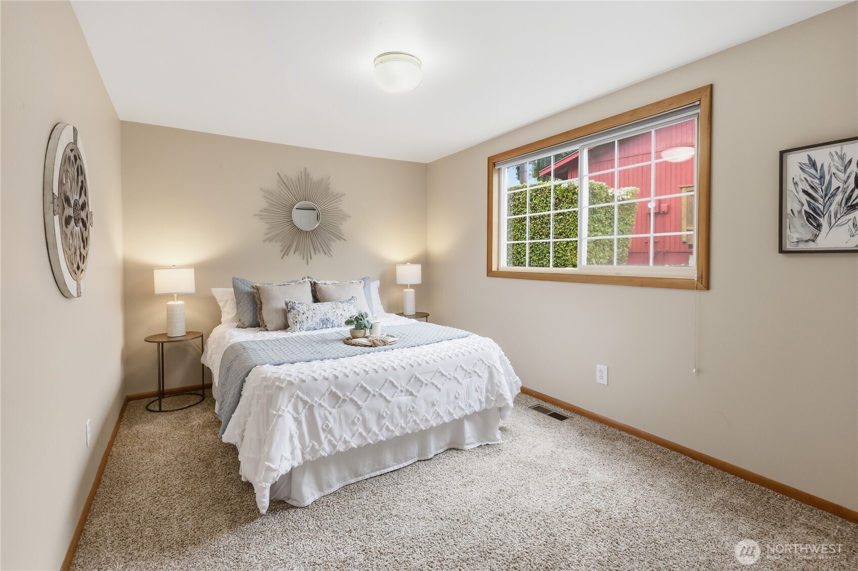 17851 9th Avenue NE, Poulsbo, WA 98370