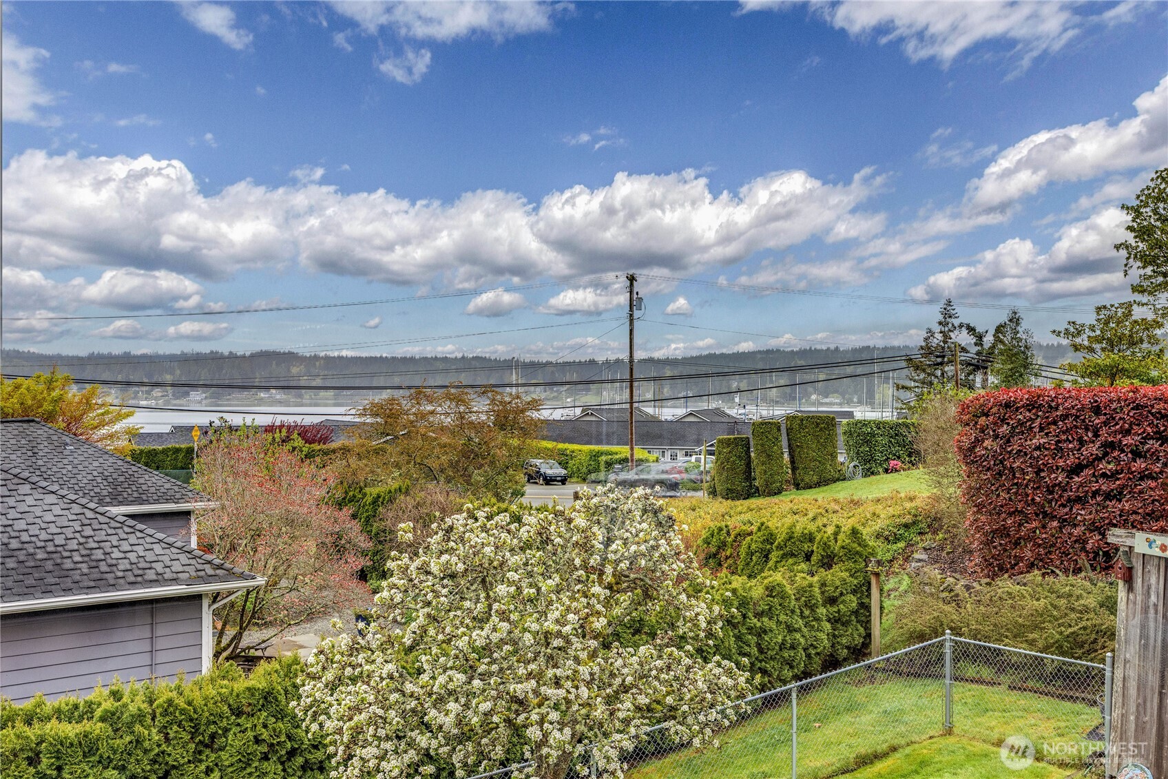 17851 9th Avenue NE, Poulsbo, WA 98370