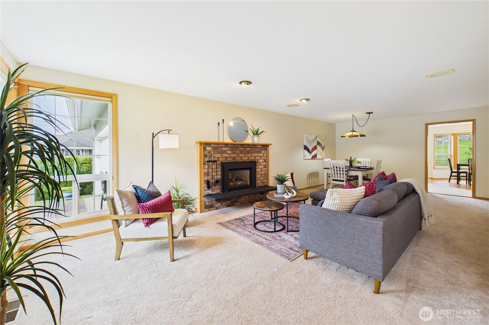 17851 9th Avenue NE, Poulsbo, WA 98370