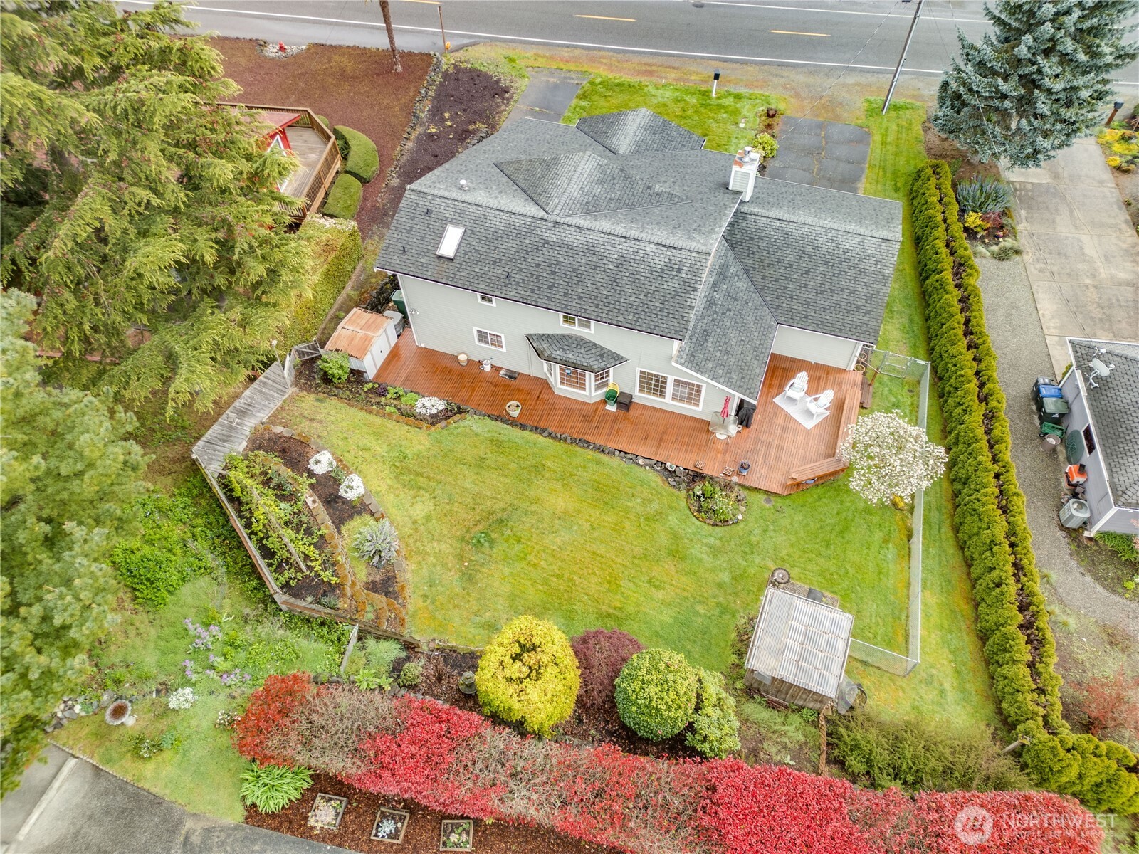 17851 9th Avenue NE, Poulsbo, WA 98370