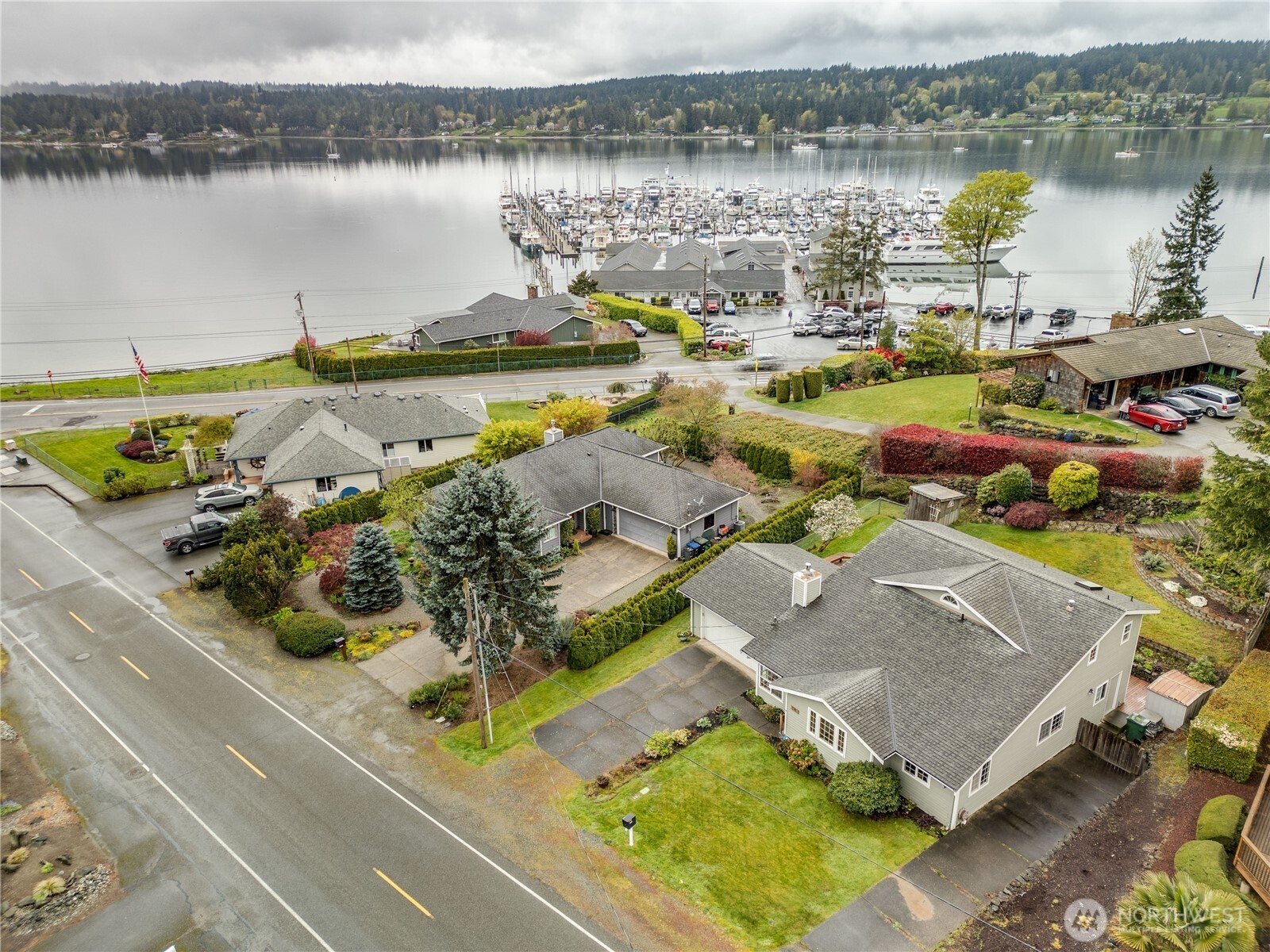 17851 9th Avenue NE, Poulsbo, WA 98370