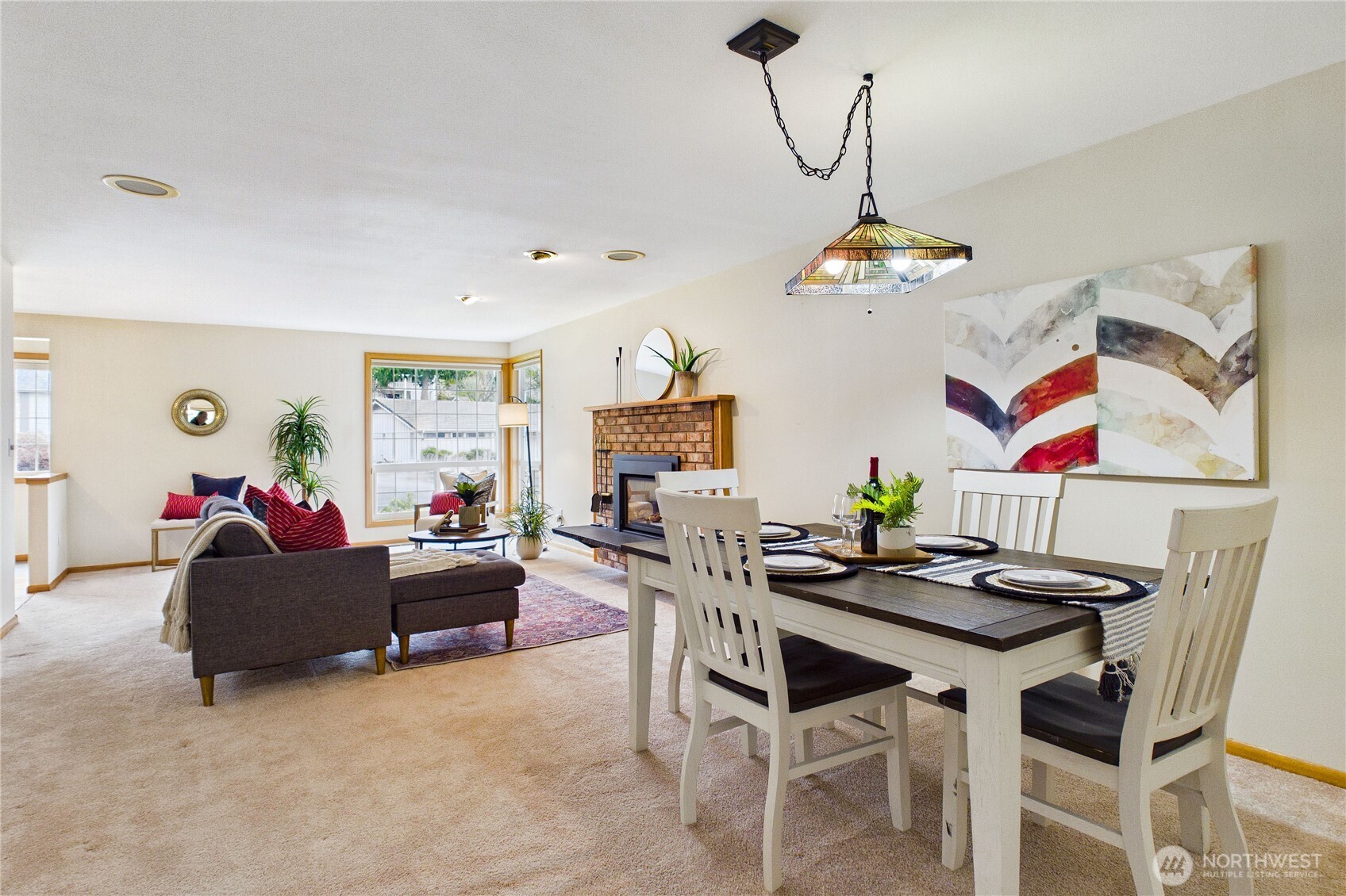 17851 9th Avenue NE, Poulsbo, WA 98370