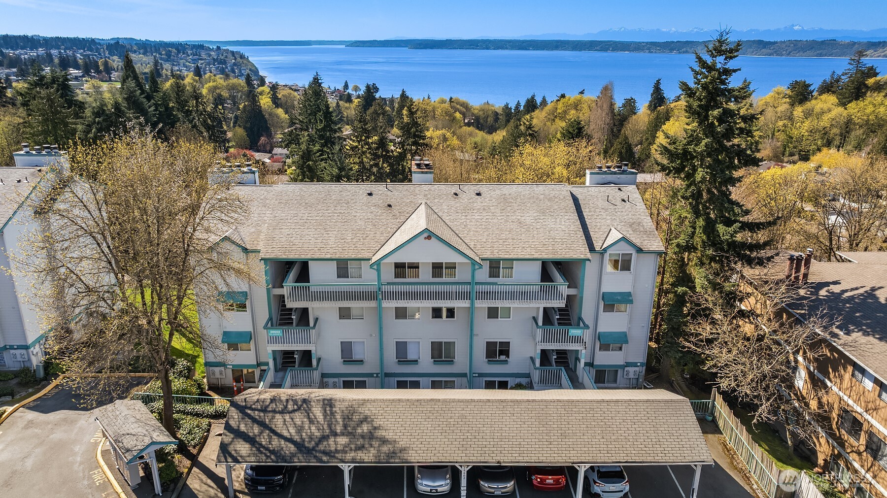 28602 16th Avenue S #301, Federal Way, WA 98003-6116
