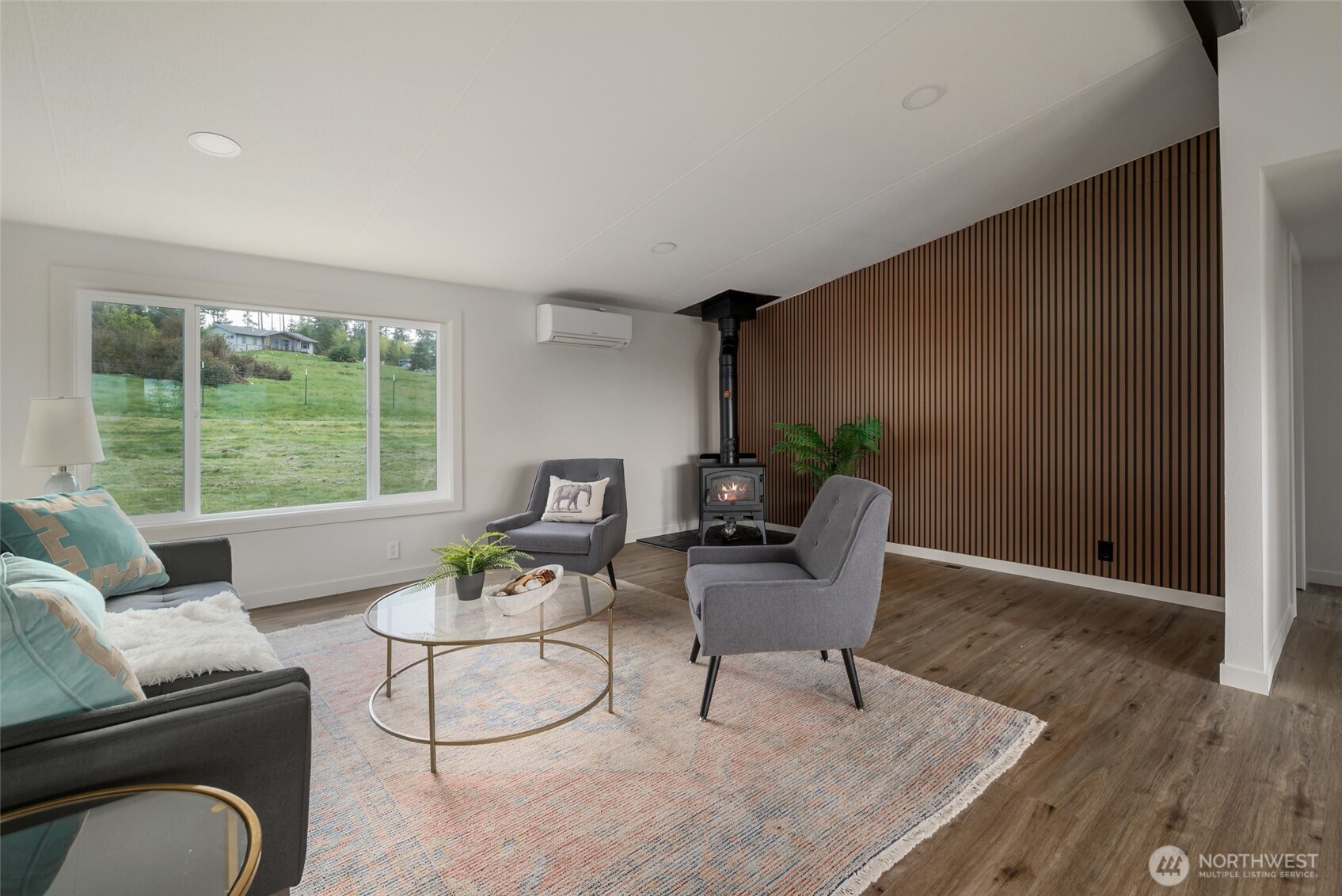 2192 Nautilus Road , Freeland, WA 98249