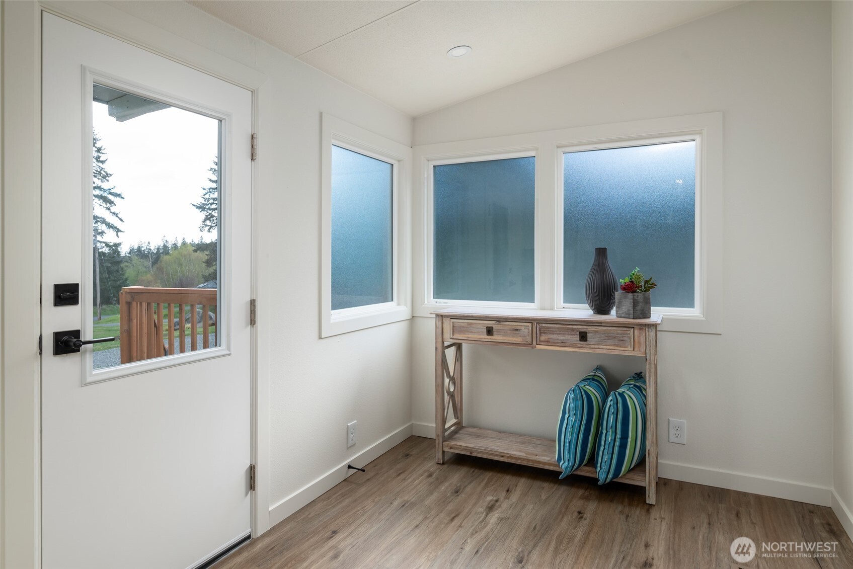 2192 Nautilus Road , Freeland, WA 98249