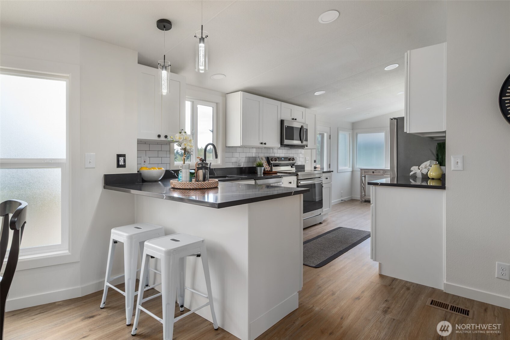 2192 Nautilus Road , Freeland, WA 98249