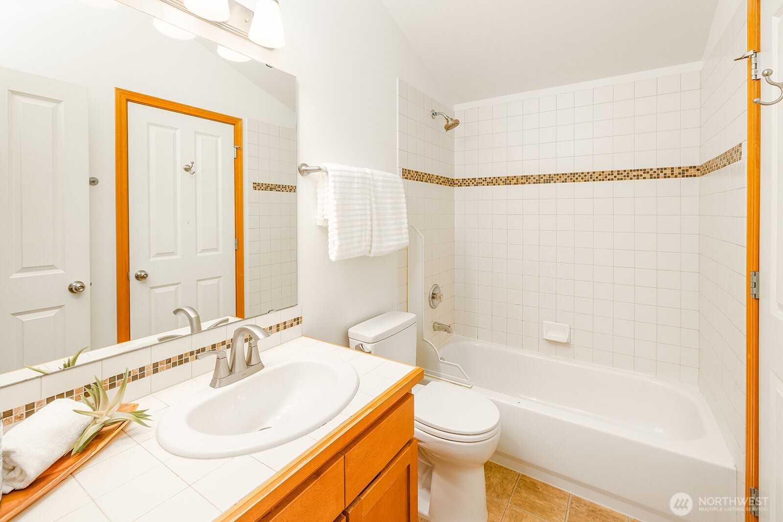 12333 28th Avenue NE #A, Seattle, WA 98125