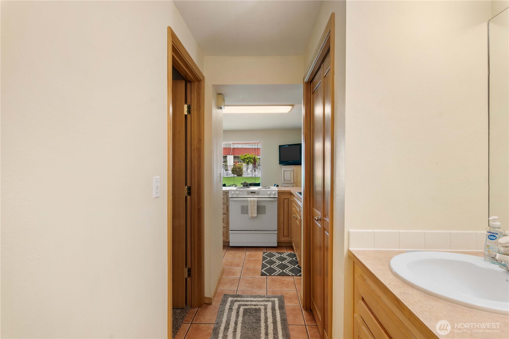 8903 Crescent Bar Road NW #155, Quincy, WA 98848