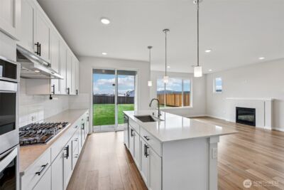 18351 134th Avenue E, Puyallup, WA 98374-1344 - Photo 12