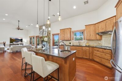 10932 206th Street SE, Snohomish, WA 98296 - Photo 12