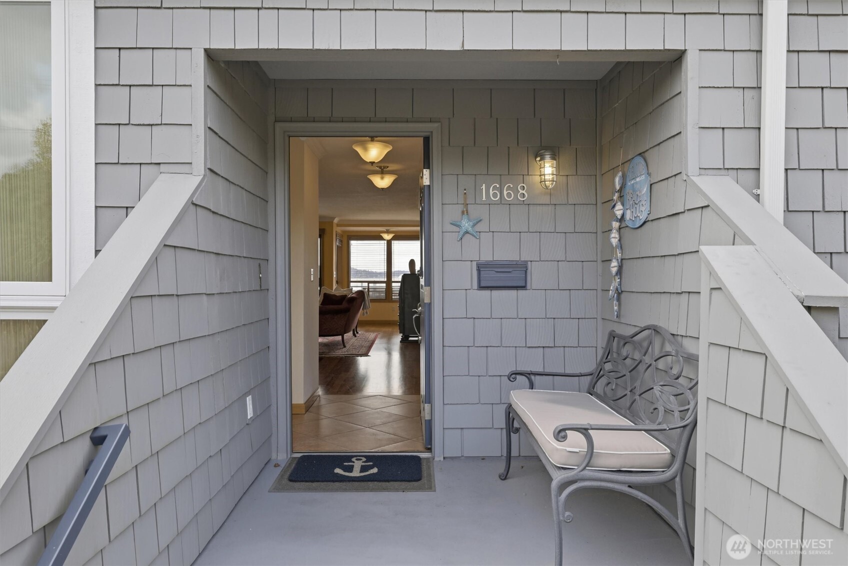 1668 S Wilton Rd , Tacoma, WA 98465
