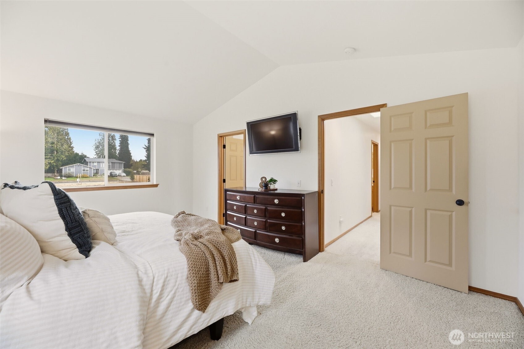20101 11th Avenue W, Lynnwood, WA 98036
