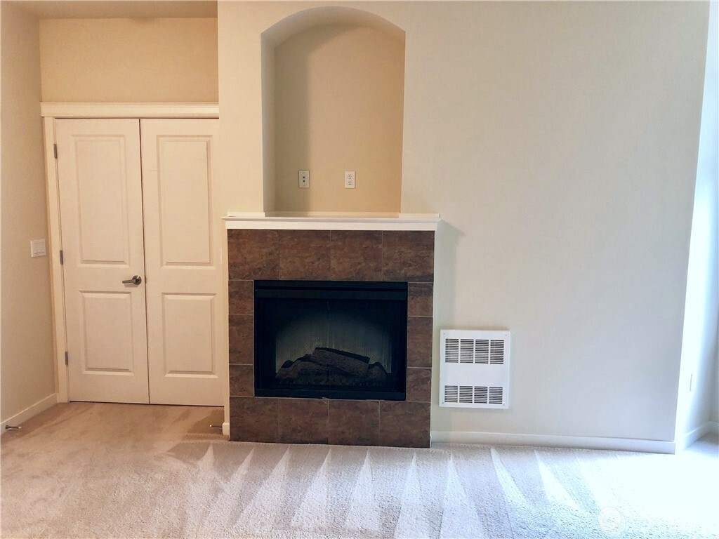 4321 Issaquah-Pine Lake Road SE #408, Sammamish, WA 98075