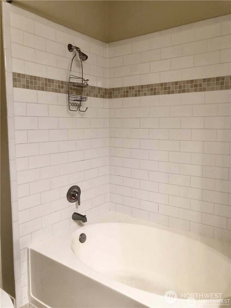 4321 Issaquah-Pine Lake Road SE #408, Sammamish, WA 98075