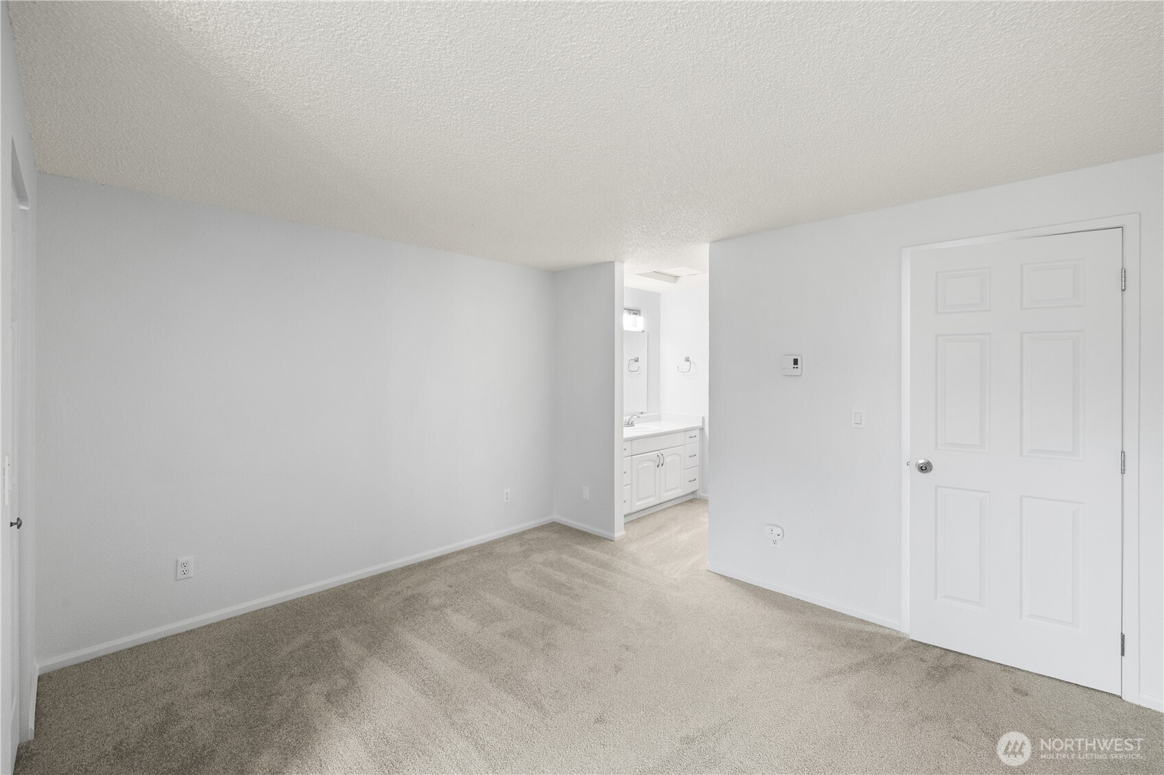1721 SW 318th Place #48D, Federal Way, WA 98023